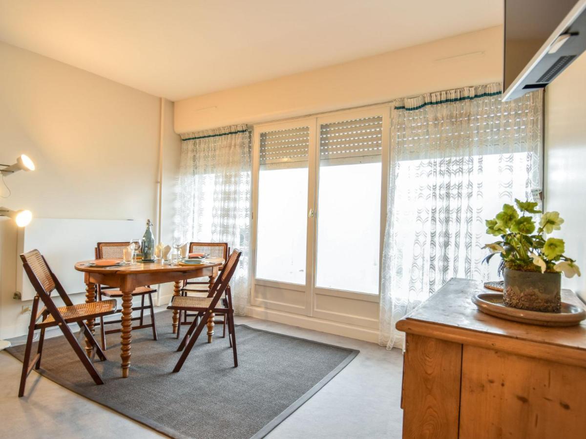 Apartment Le Parc De La Jacotte-6 By Interhome Trouville-sur-Mer Exterior photo